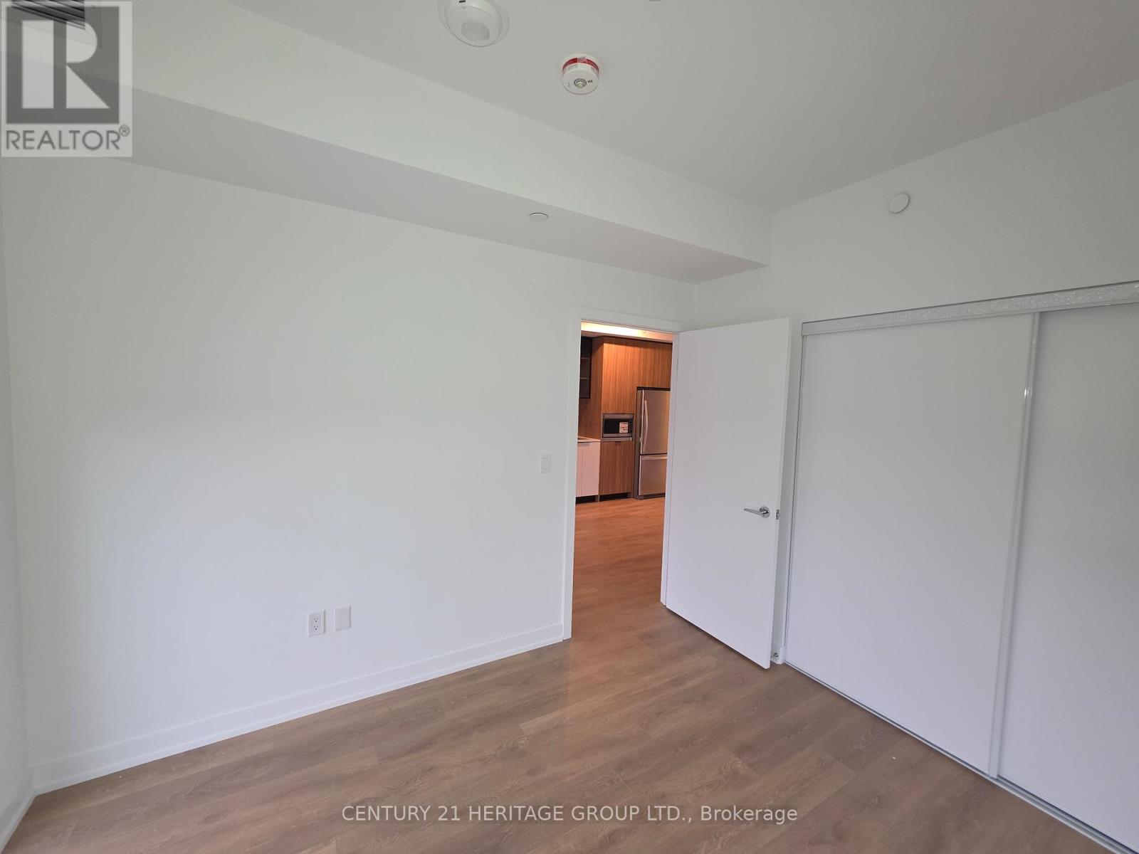 702 - 1037 The Queensway, Toronto, Ontario M8Z 6C7 - Photo 23 - W12587552