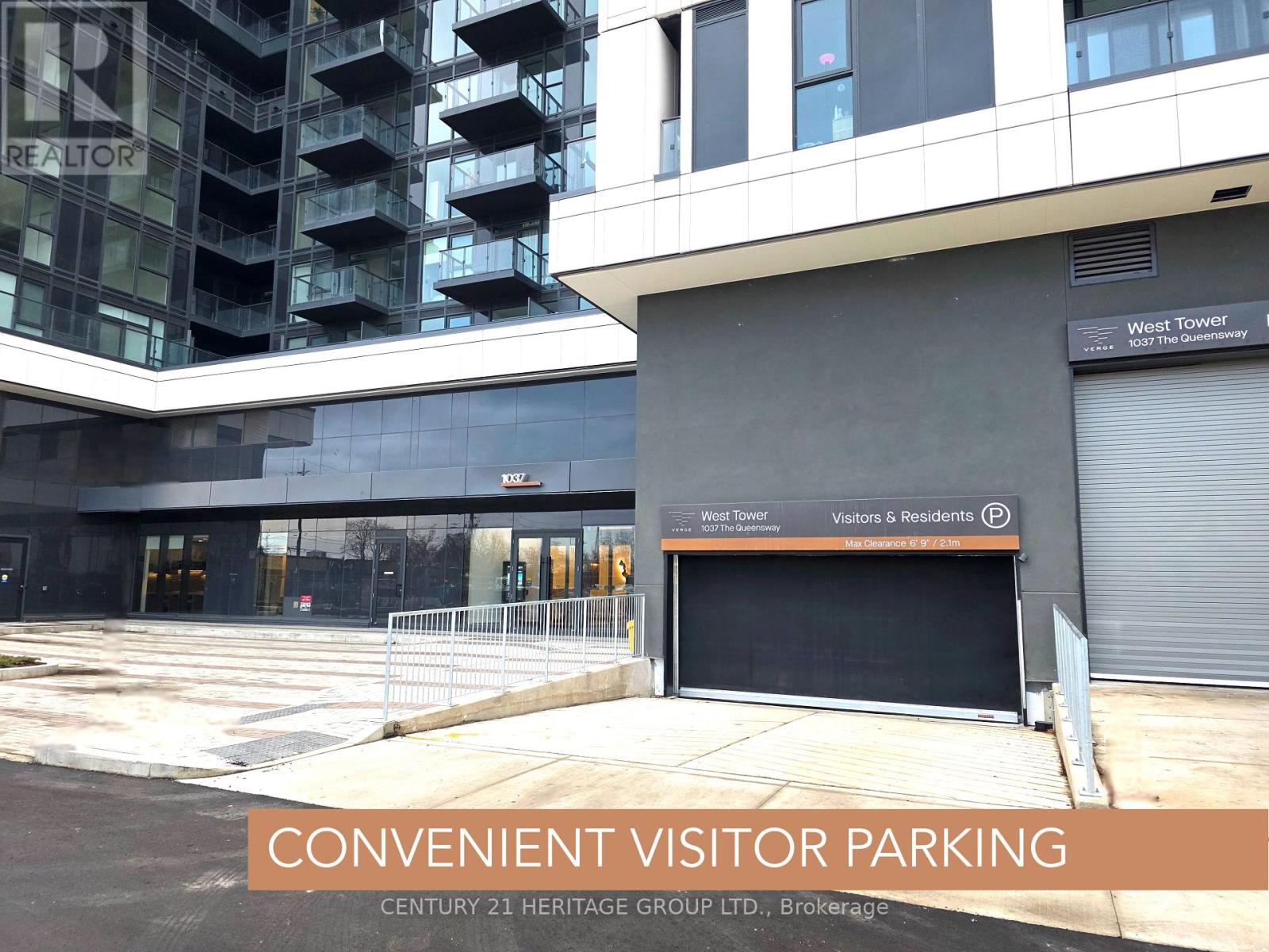 702 - 1037 The Queensway, Toronto, Ontario M8Z 6C7 - Photo 4 - W12587552