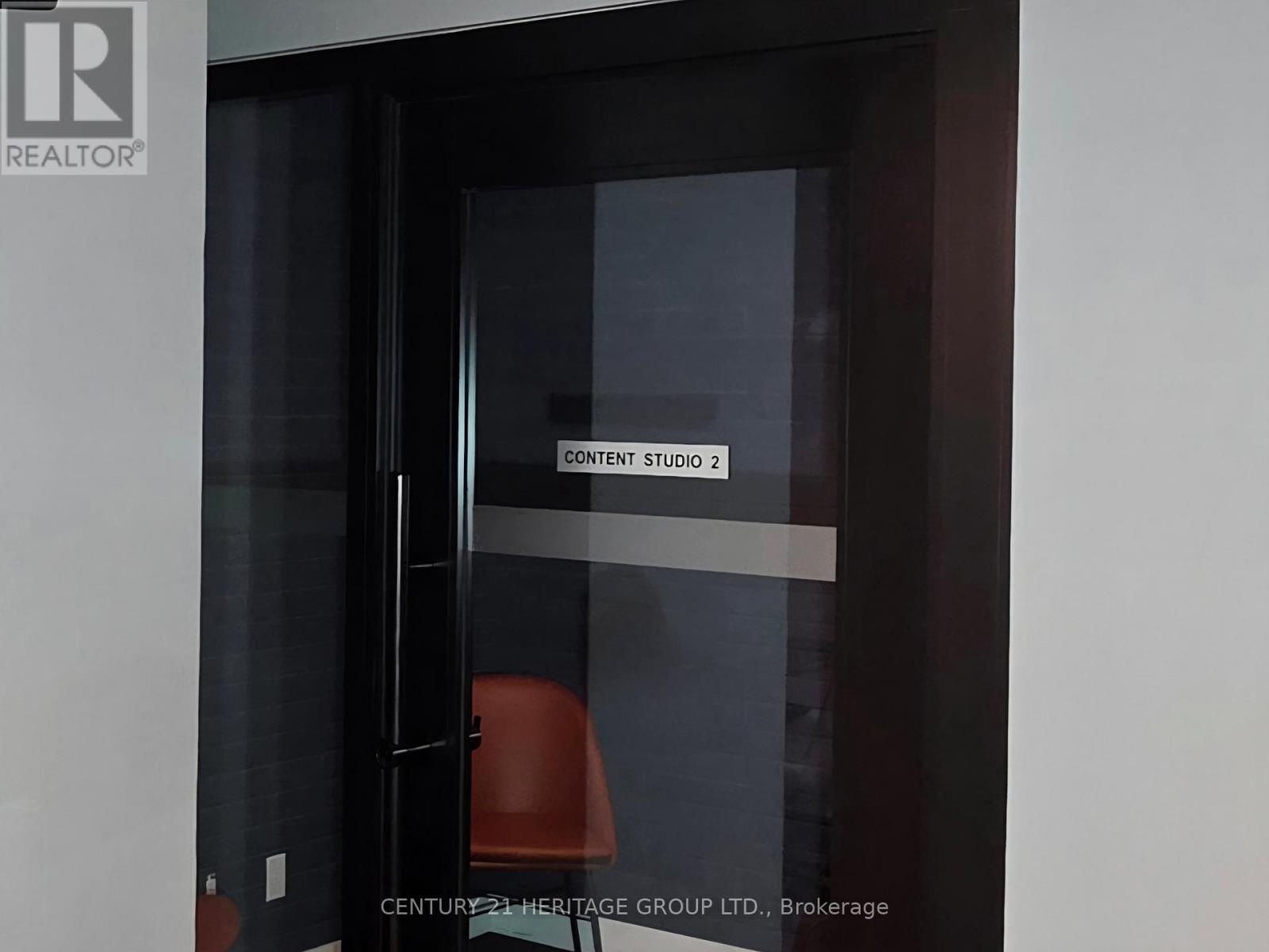 702 - 1037 The Queensway, Toronto, Ontario M8Z 6C7 - Photo 44 - W12587552