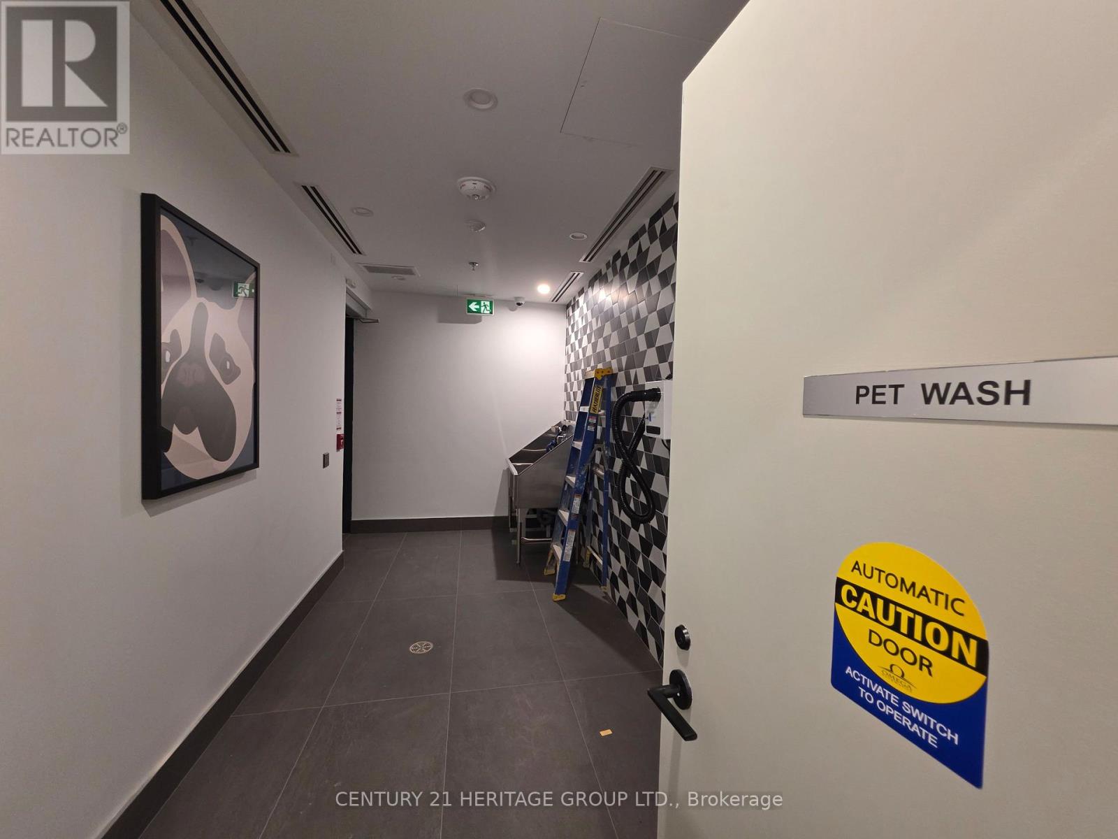 702 - 1037 The Queensway, Toronto, Ontario M8Z 6C7 - Photo 49 - W12587552