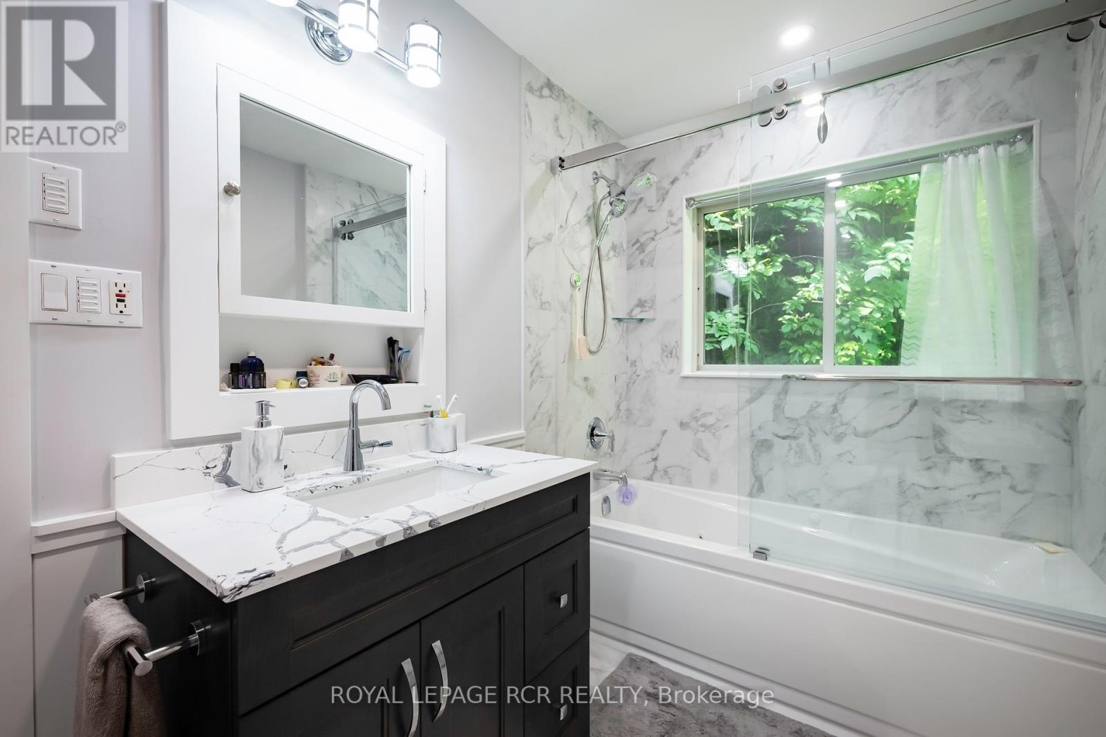 308392 Hockley Road, Mono, Ontario L9W 6N4 - Photo 41 - X12329930