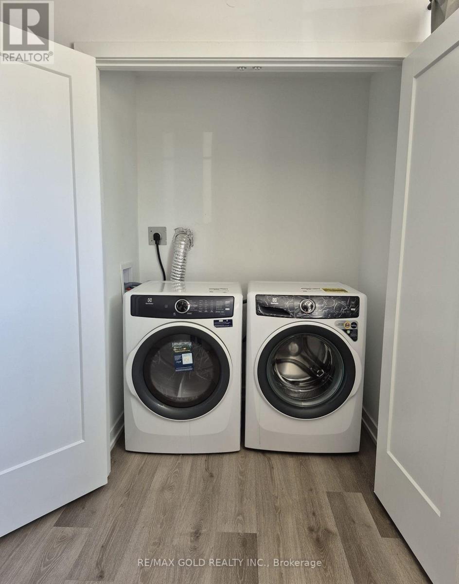 812 - 4263 Fourth Avenue, Niagara Falls, Ontario L2E 0C2 - Photo 21 - X12586904