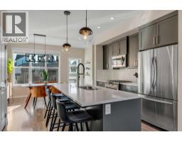 84 Masters Heights Se Mahogany, Calgary, Ca