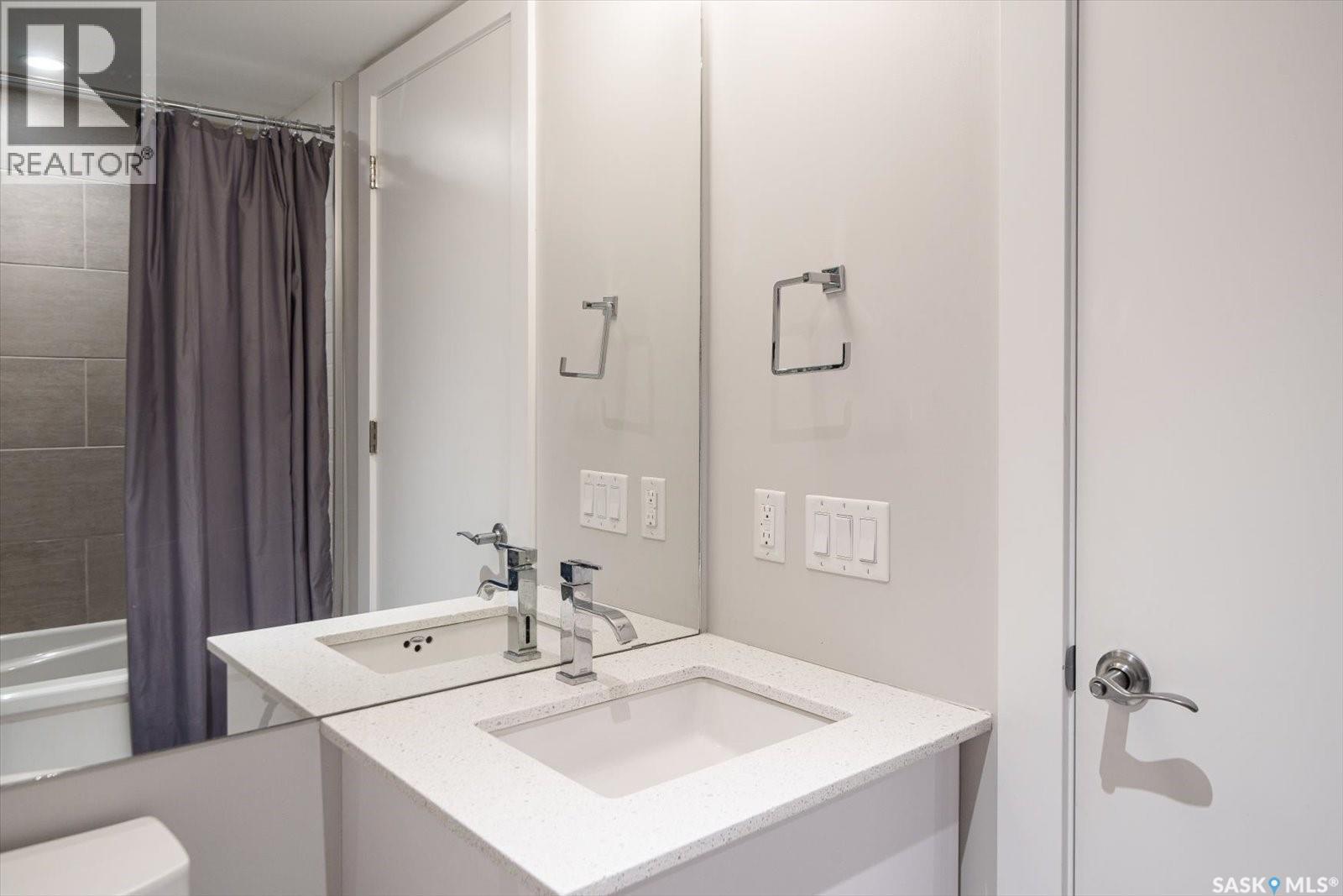 232 Sonnenschein Way, Saskatoon, Saskatchewan  S7M 5N7 - Photo 33 - SK025018