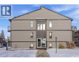 15 274 Pinehouse DRIVE Lawson Heights