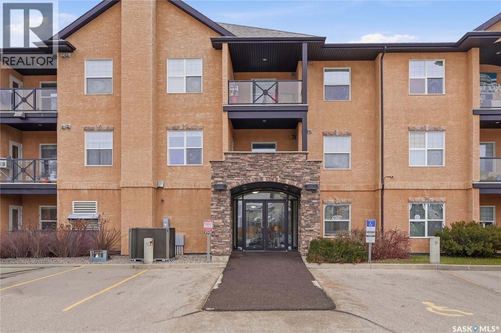 101 326 Herold Road, Saskatoon, Saskatchewan  S7V 0A2 - Photo 3 - SK024973