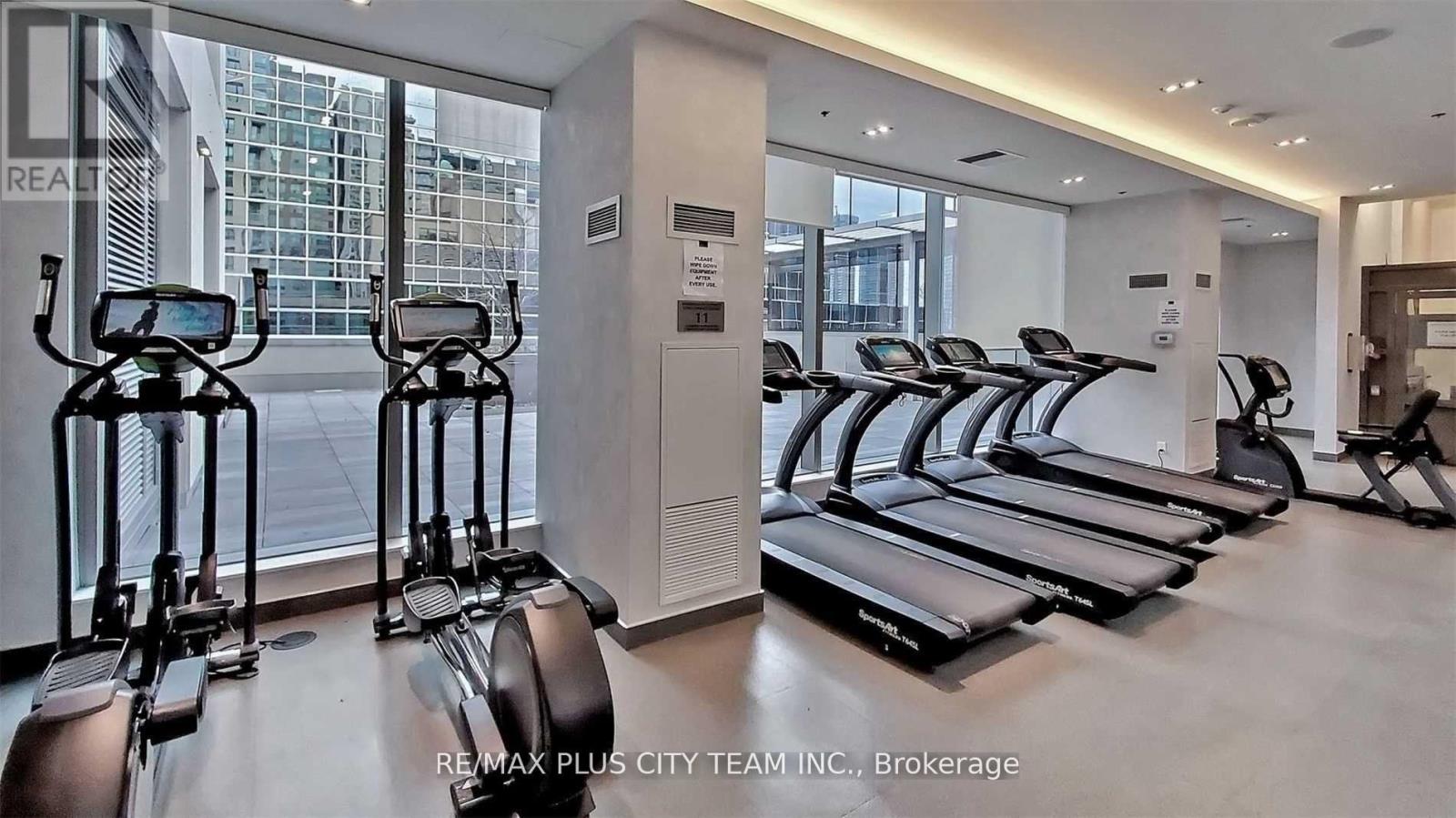 1908 - 88 Scott Street, Toronto, Ontario  M5E 0A9 - Photo 13 - C12590634