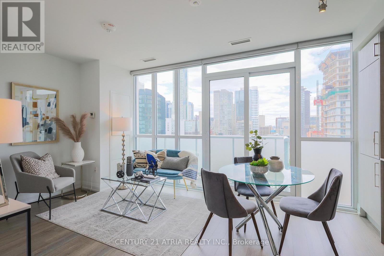 2105 - 77 Mutual Street, Toronto, Ontario  M5B 0B9 - Photo 18 - C12590658