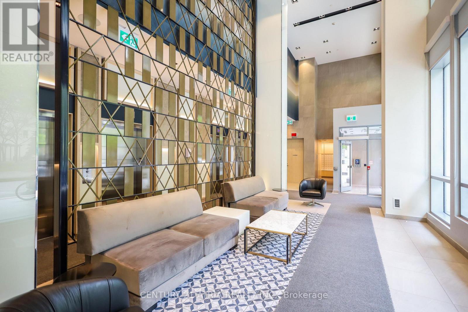 2105 - 77 Mutual Street, Toronto, Ontario  M5B 0B9 - Photo 4 - C12590658