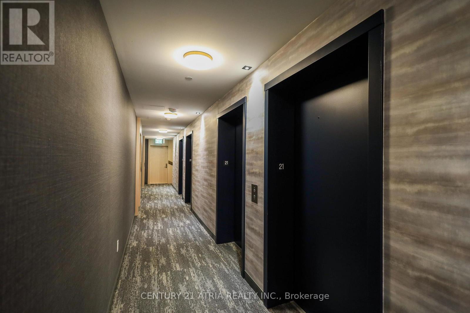 2105 - 77 Mutual Street, Toronto, Ontario  M5B 0B9 - Photo 5 - C12590658