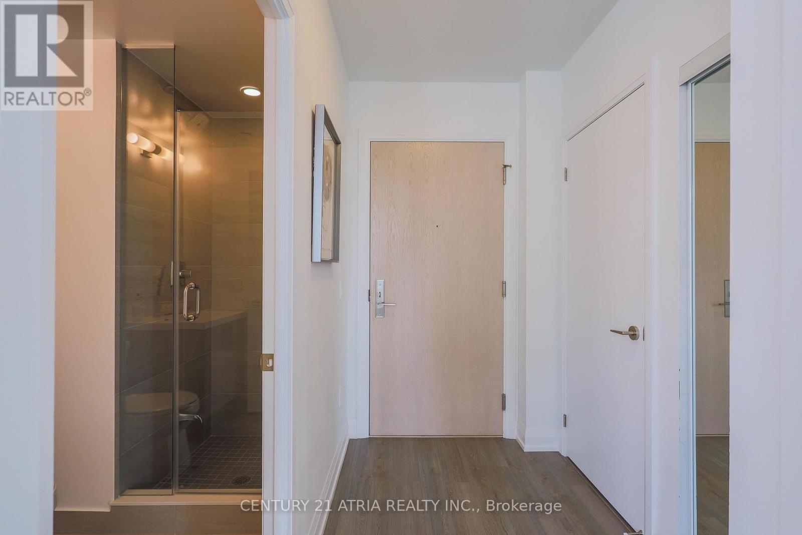 2105 - 77 Mutual Street, Toronto, Ontario  M5B 0B9 - Photo 6 - C12590658