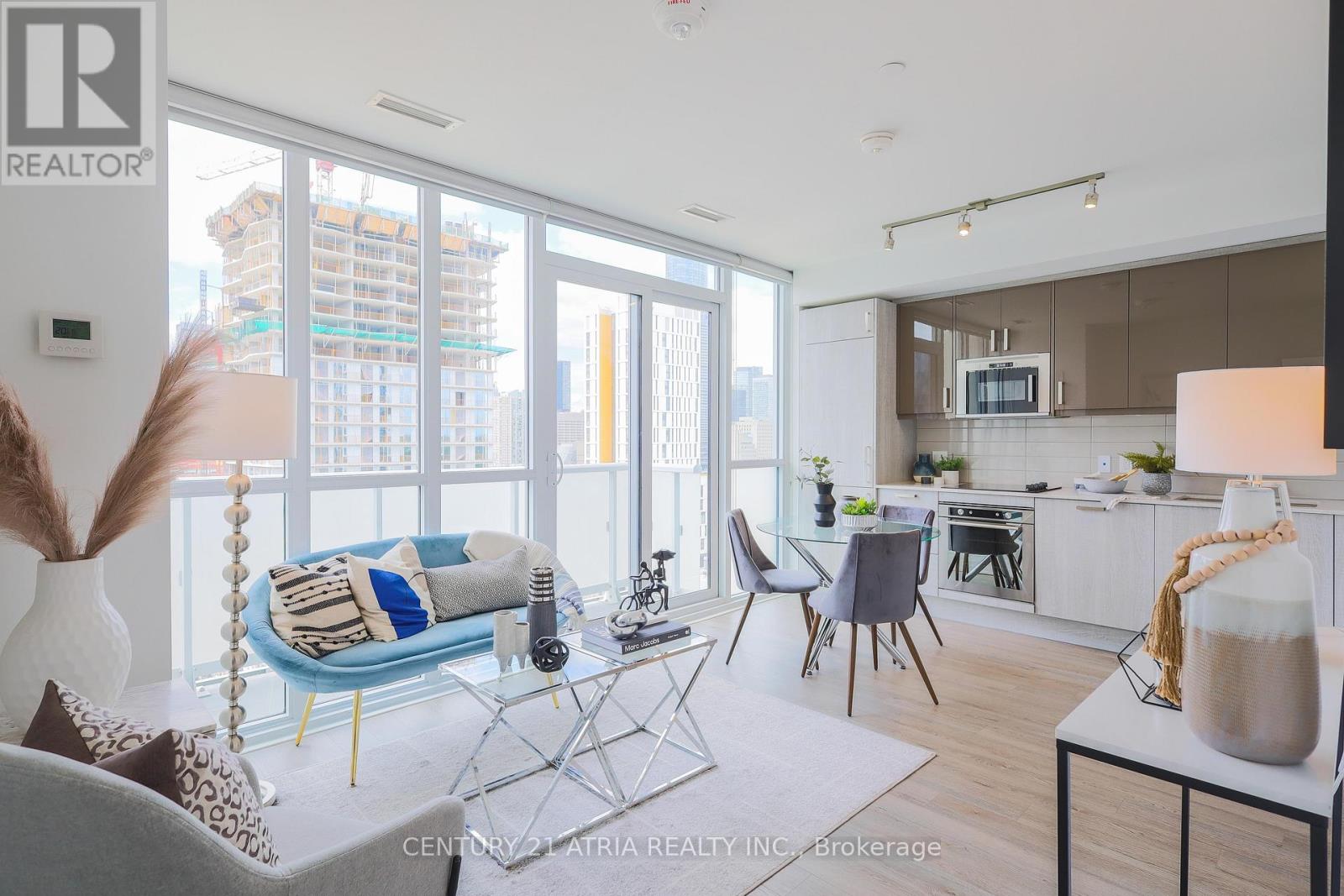 2105 - 77 Mutual Street, Toronto, Ontario  M5B 0B9 - Photo 9 - C12590658