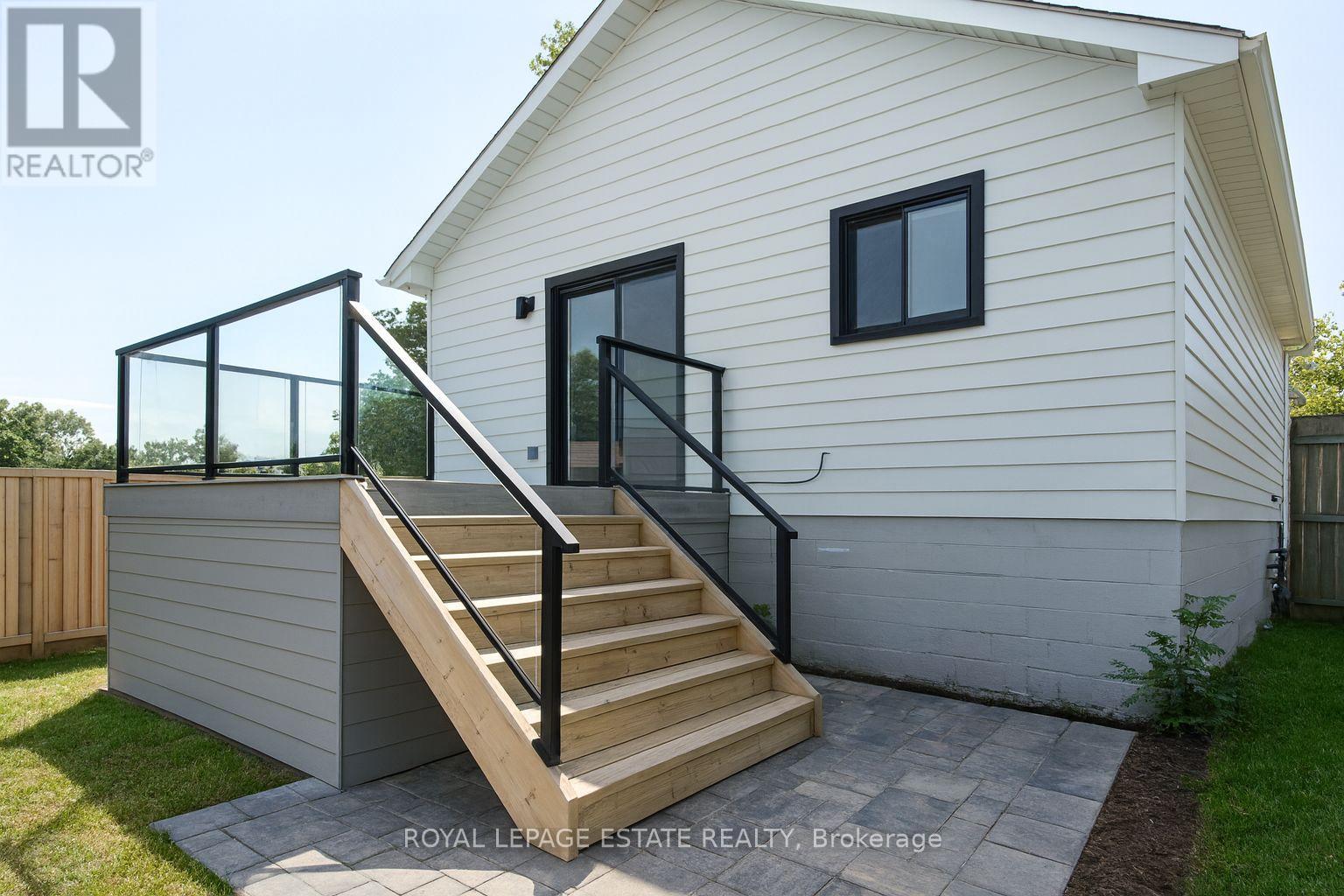 121 Galloway Road, Toronto, Ontario  M1E 1W9 - Photo 29 - E12590652