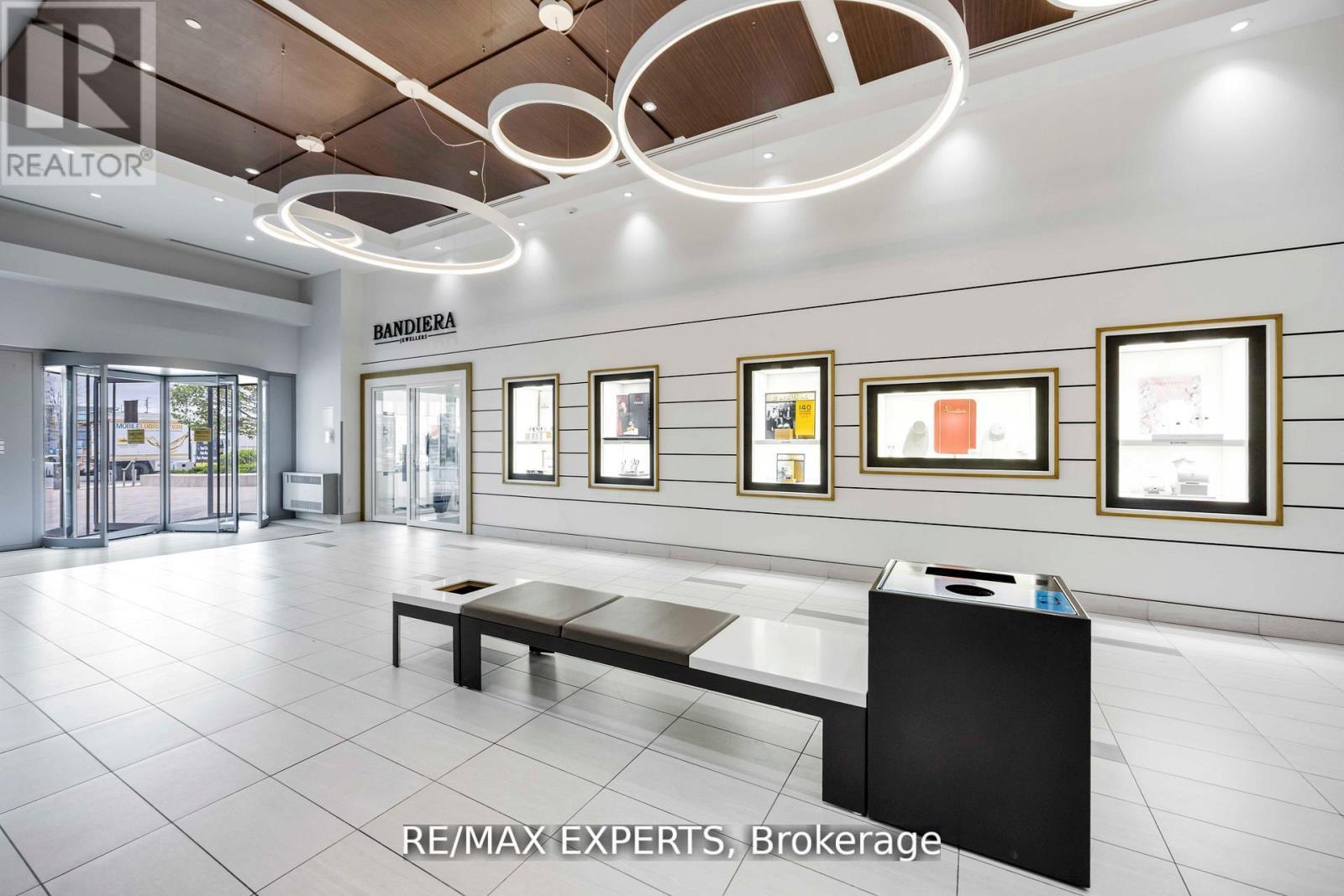 801 - 3700 Highway 7, Vaughan, Ontario  L4L 1A6 - Photo 5 - N12590598