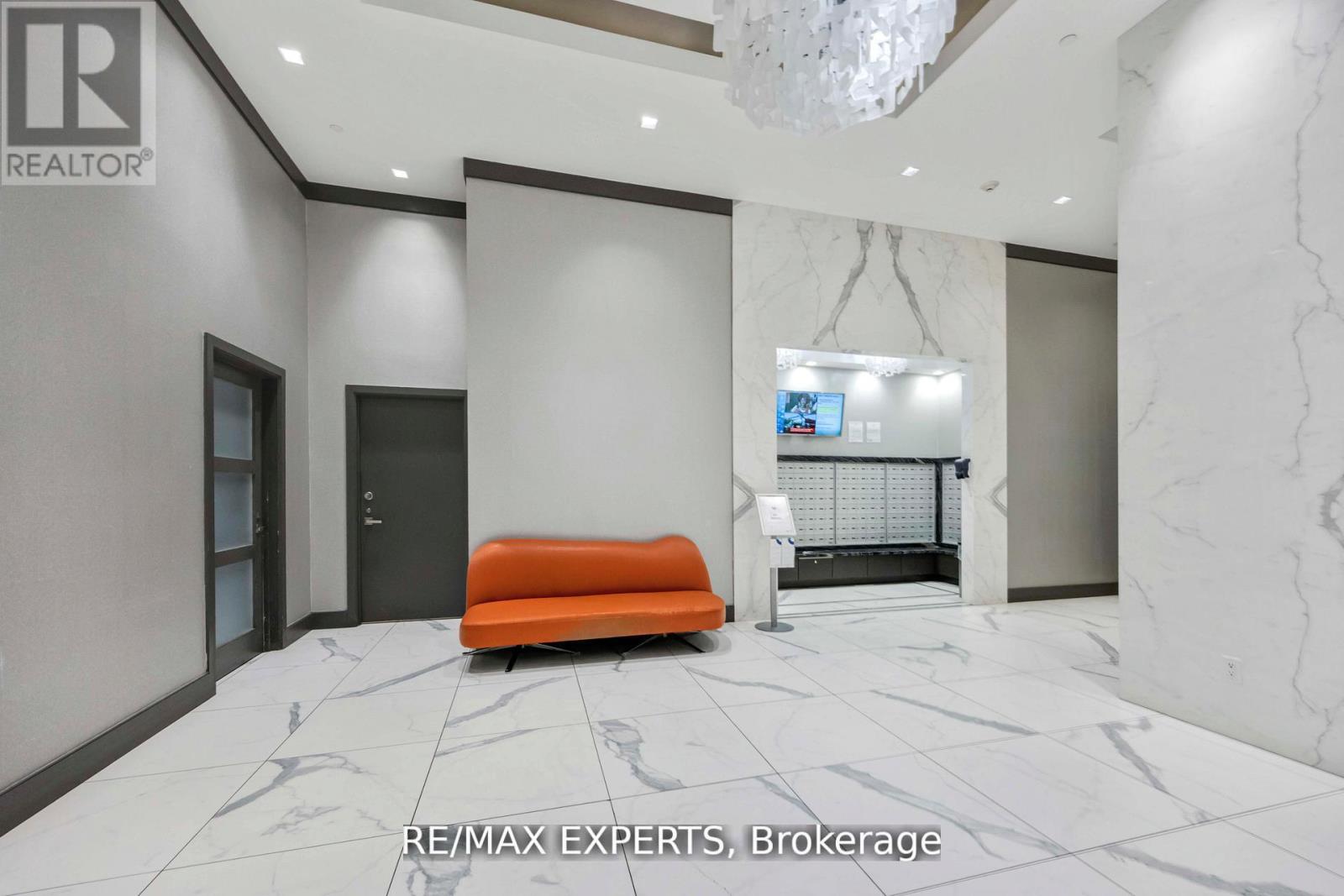 801 - 3700 Highway 7, Vaughan, Ontario  L4L 1A6 - Photo 6 - N12590598