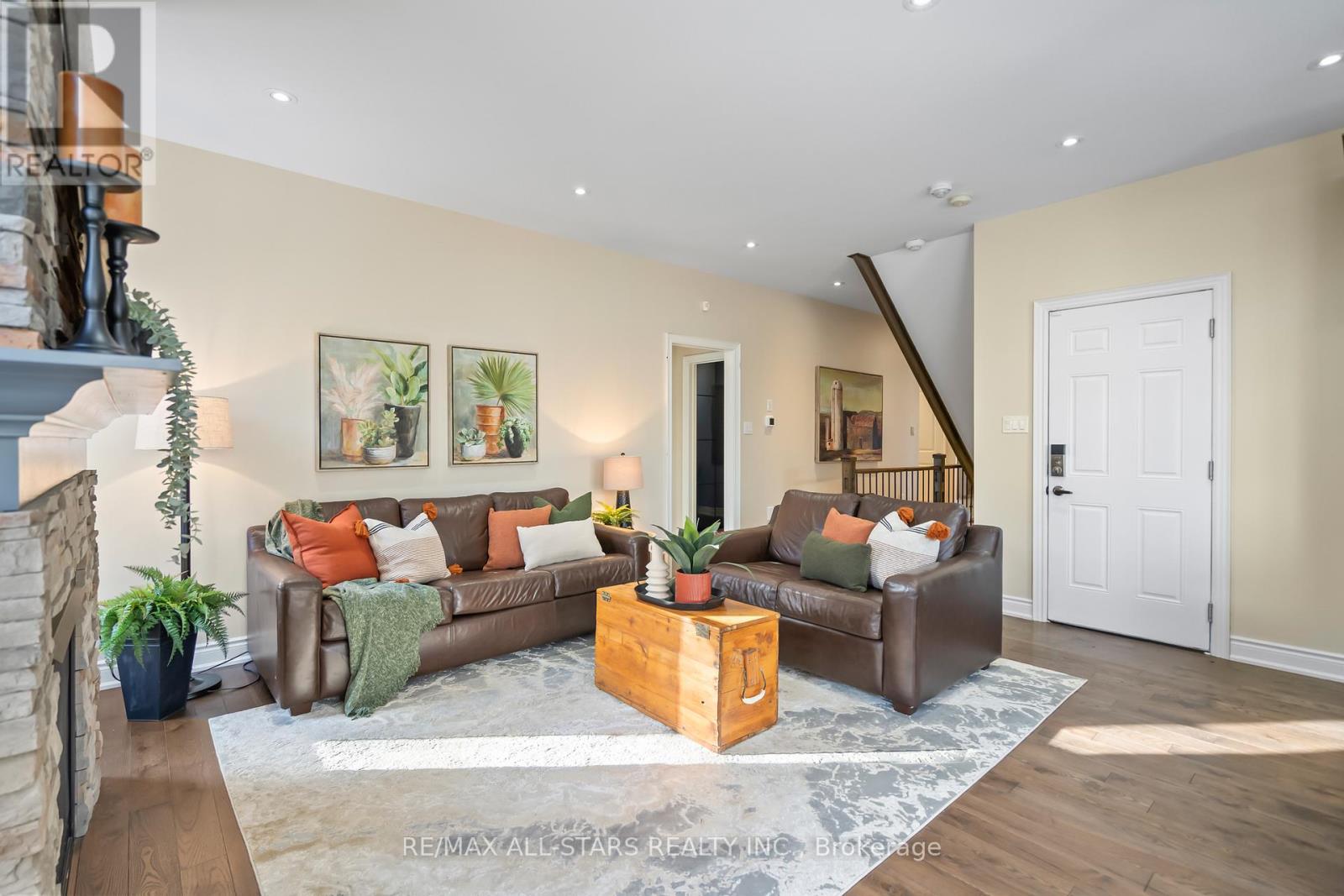 7 Os James Hunt Court, Uxbridge, Ontario  L9P 0E3 - Photo 9 - N12590630