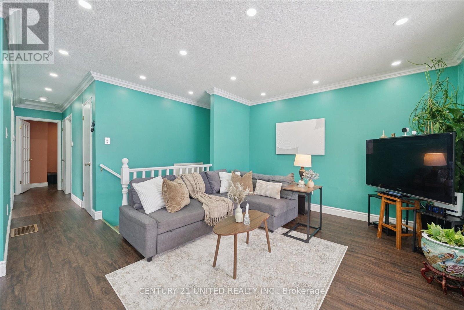 939 Dainard Drive, Peterborough, Ontario  K9K 2A7 - Photo 7 - X12590786