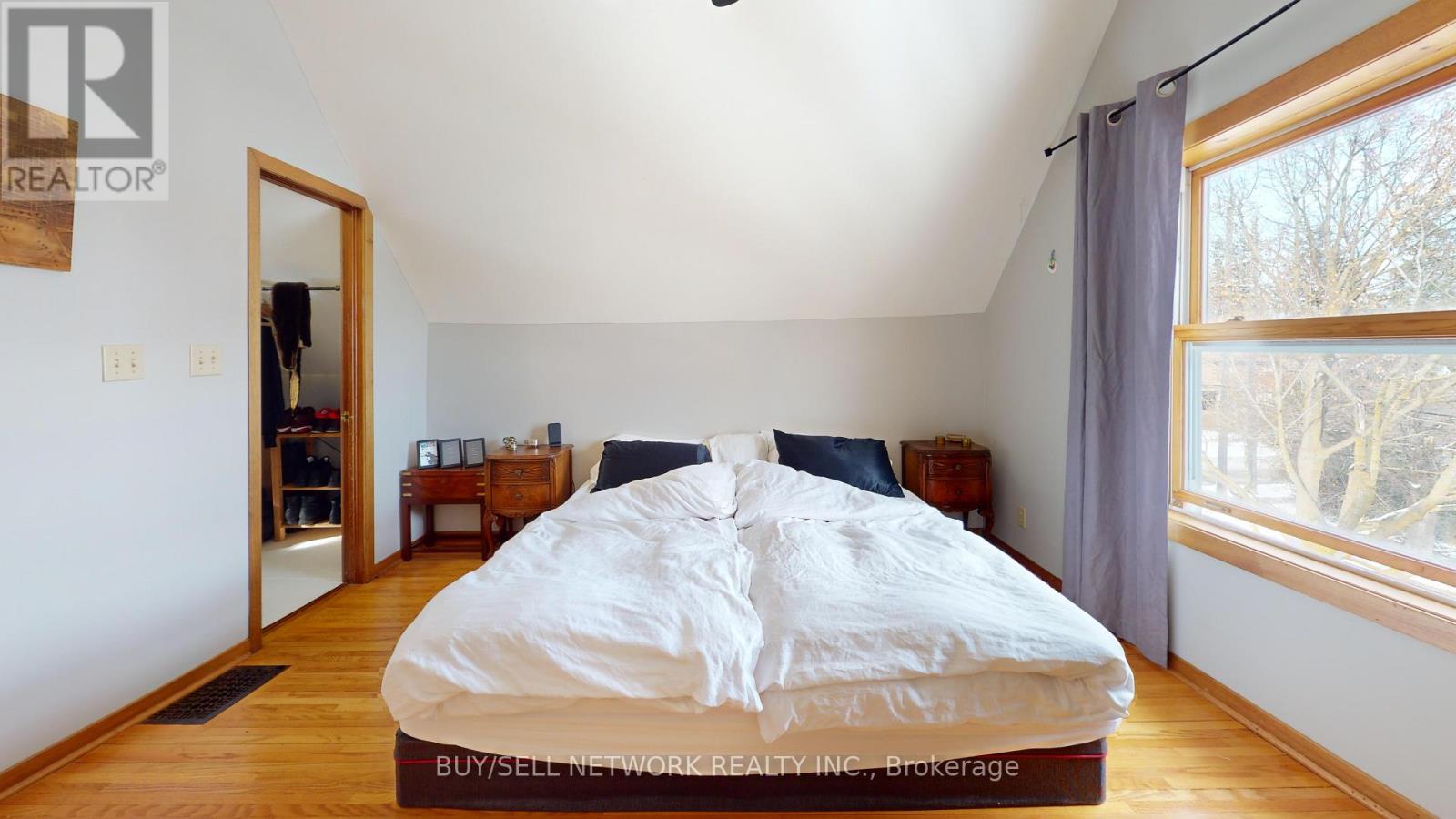 773 Aylmer Street N, Peterborough (Northcrest Ward 5), Ontario  K9H 3X7 - Photo 16 - X12590832