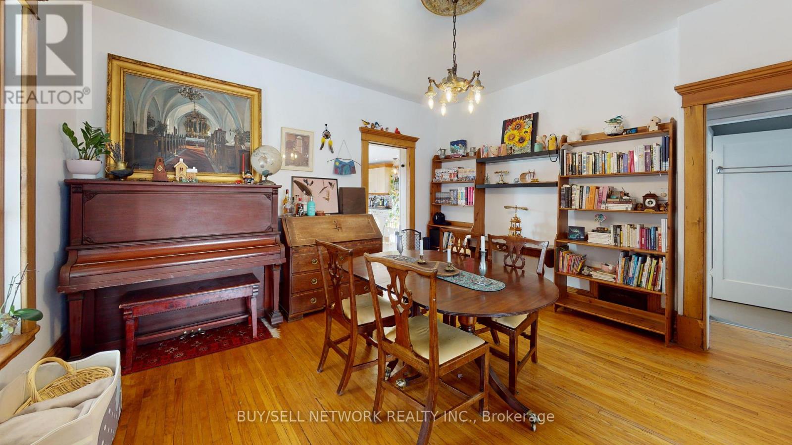 773 Aylmer Street N, Peterborough (Northcrest Ward 5), Ontario  K9H 3X7 - Photo 6 - X12590832