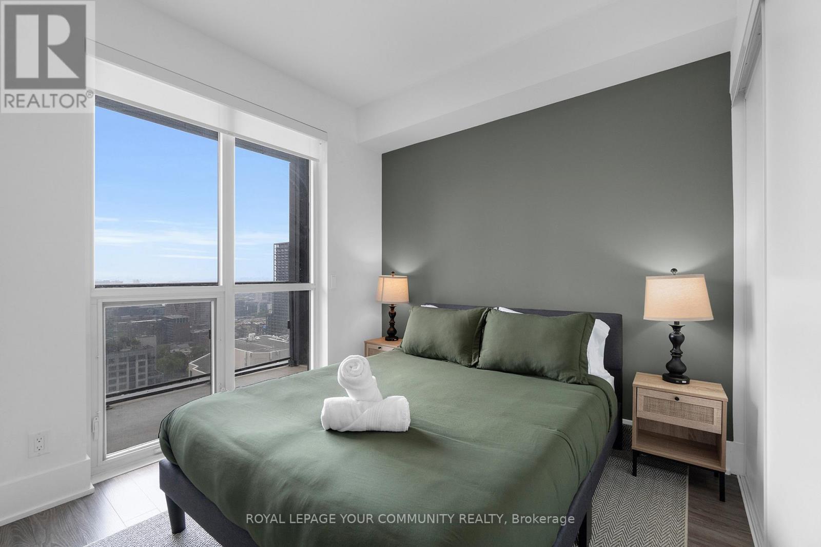 2912 - 300 Front Street, Toronto, Ontario M5V 0E9 - Photo 12 - C12574904