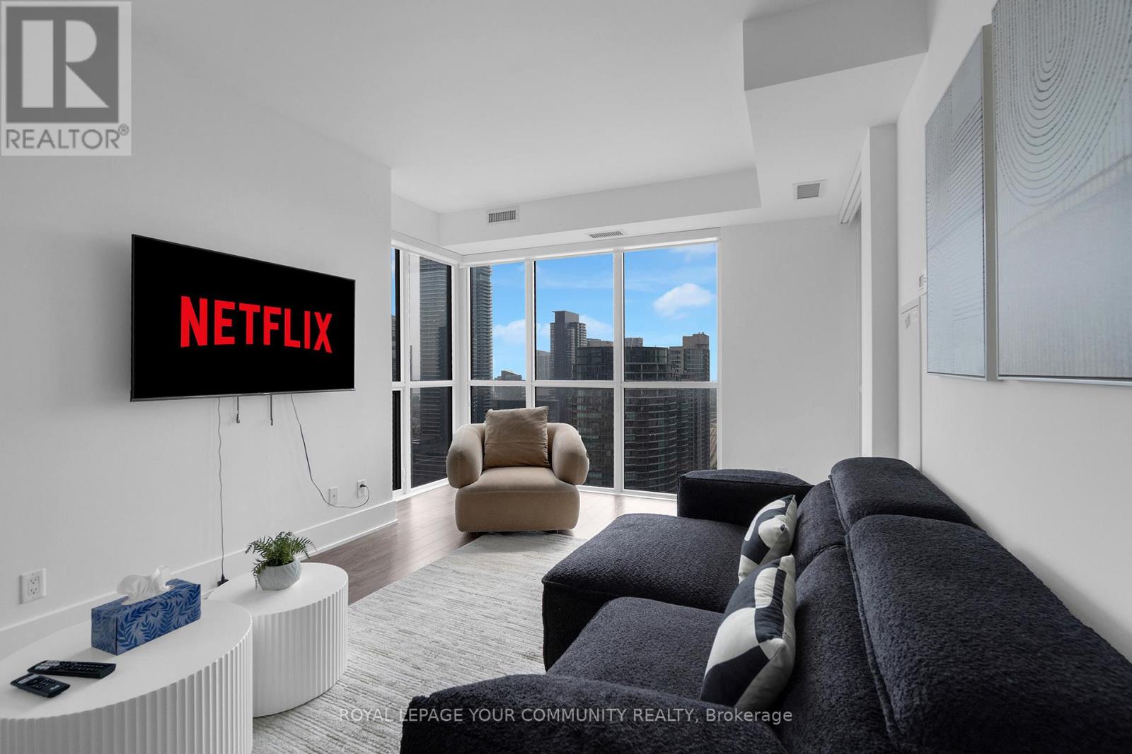 2912 - 300 Front Street, Toronto, Ontario M5V 0E9 - Photo 6 - C12574904