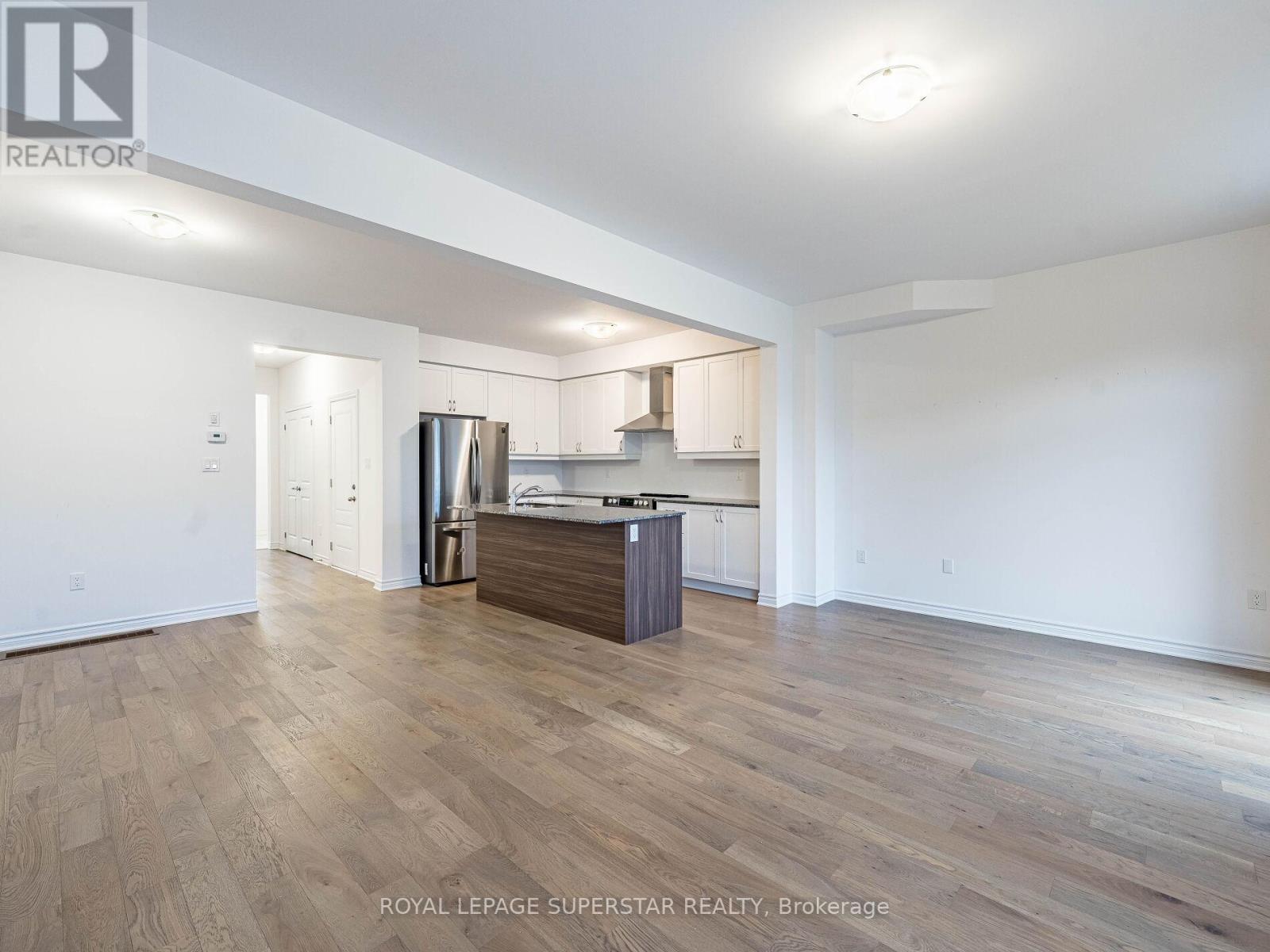 42 Eberhardt Drive, Wasaga Beach, Ontario  L9E 0K6 - Photo 13 - S12590672