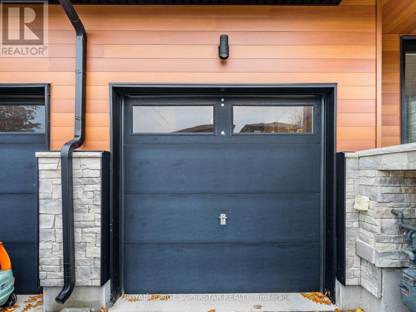 42 Eberhardt Drive, Wasaga Beach, Ontario  L9E 0K6 - Photo 5 - S12590672