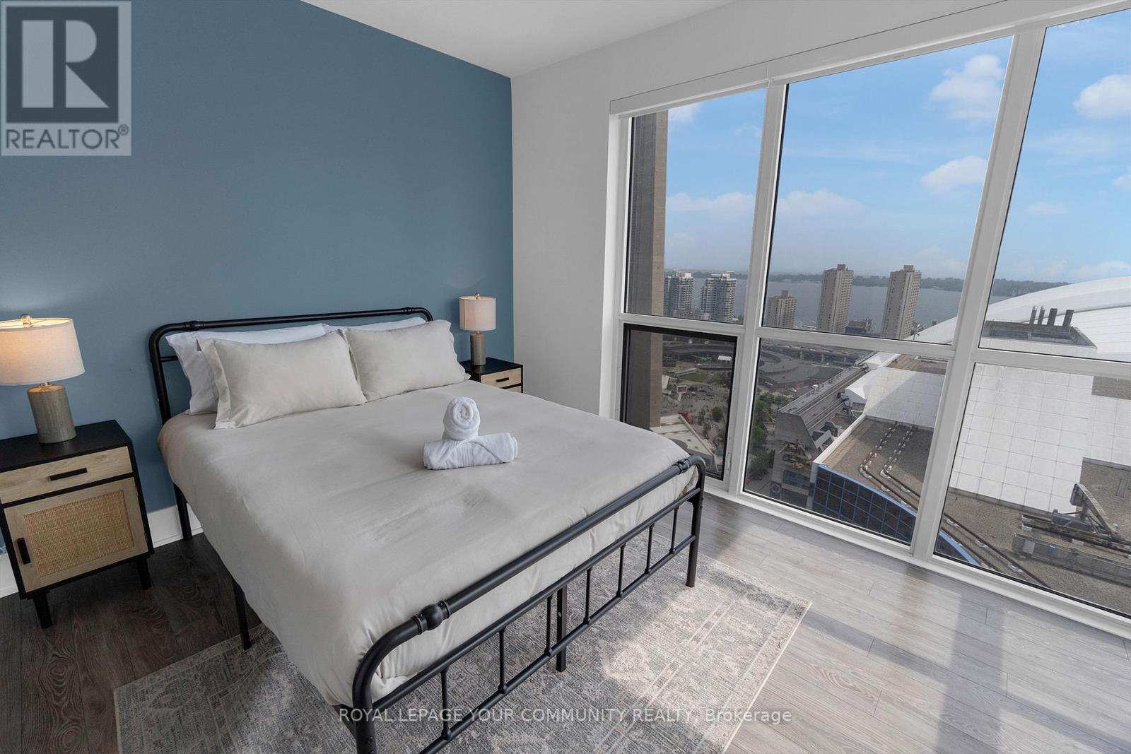 2912 - 300 Front Street, Toronto, Ontario M5V 0E9 - Photo 9 - C12574904