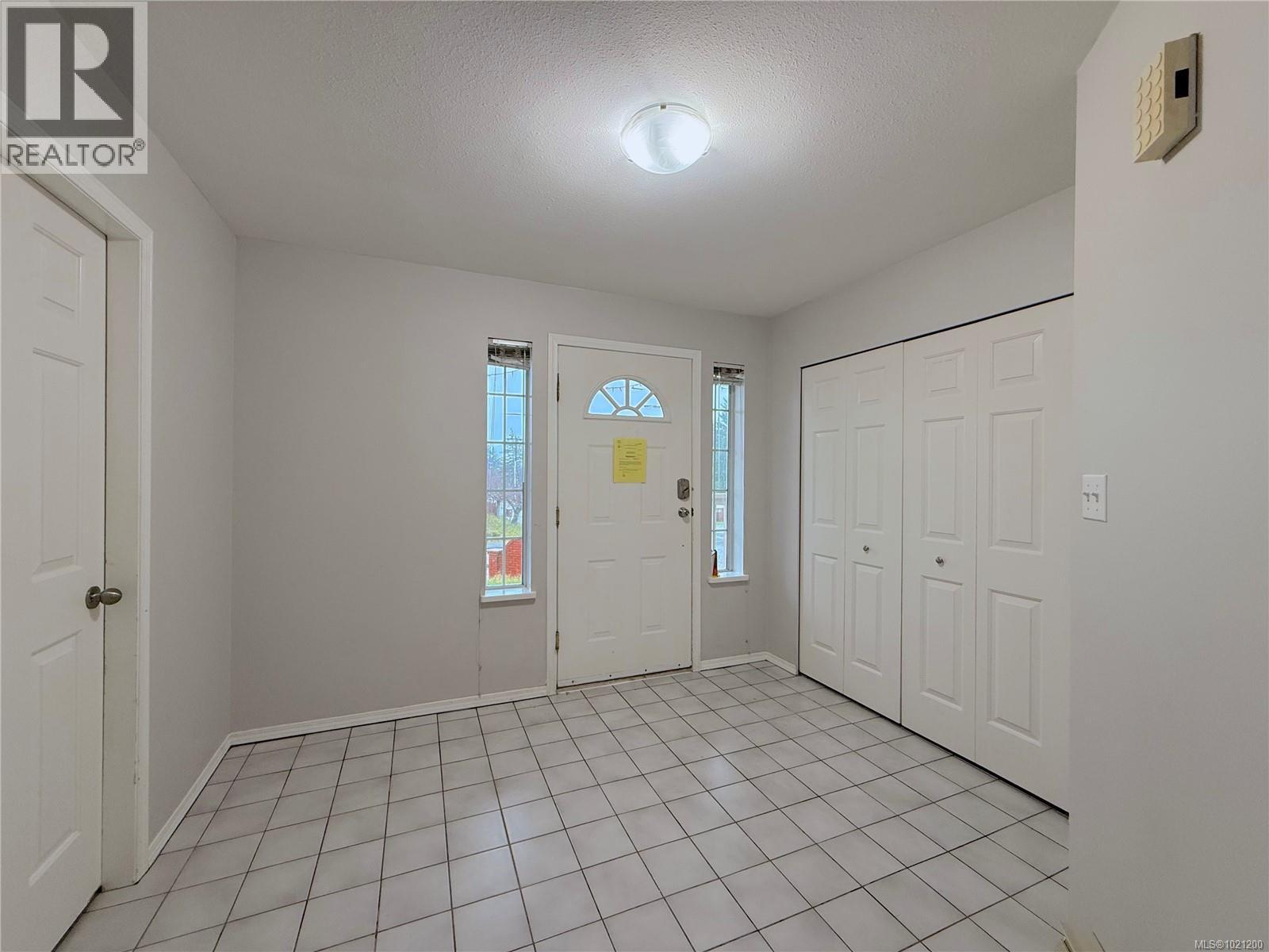 705 Georgia Dr, Campbell River, British Columbia  V9H 1R8 - Photo 5 - 1021200