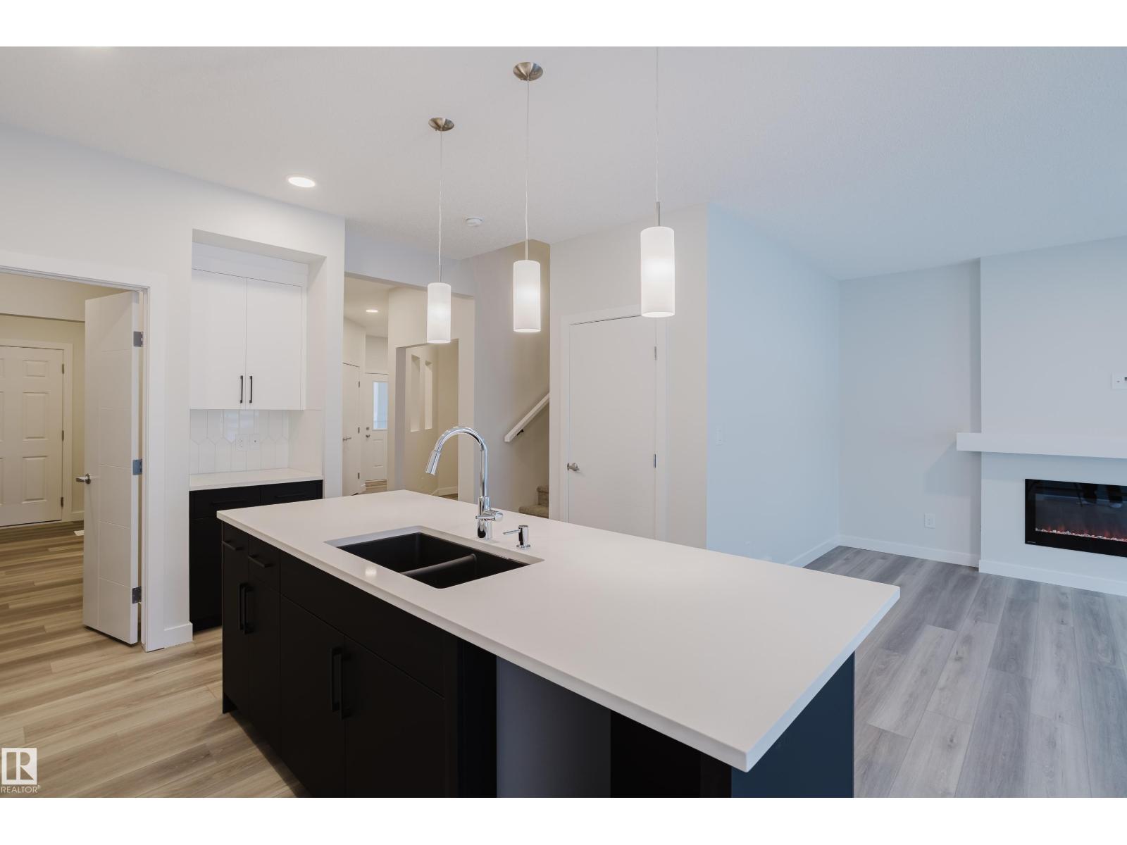 362 Bluff Cove, Leduc, Alberta  T9E 1S2 - Photo 10 - E4464210