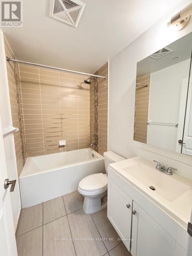 1207 - 55 Oneida Crescent, Richmond Hill, Ontario L4B 0B3 - Photo 4 - N12503326