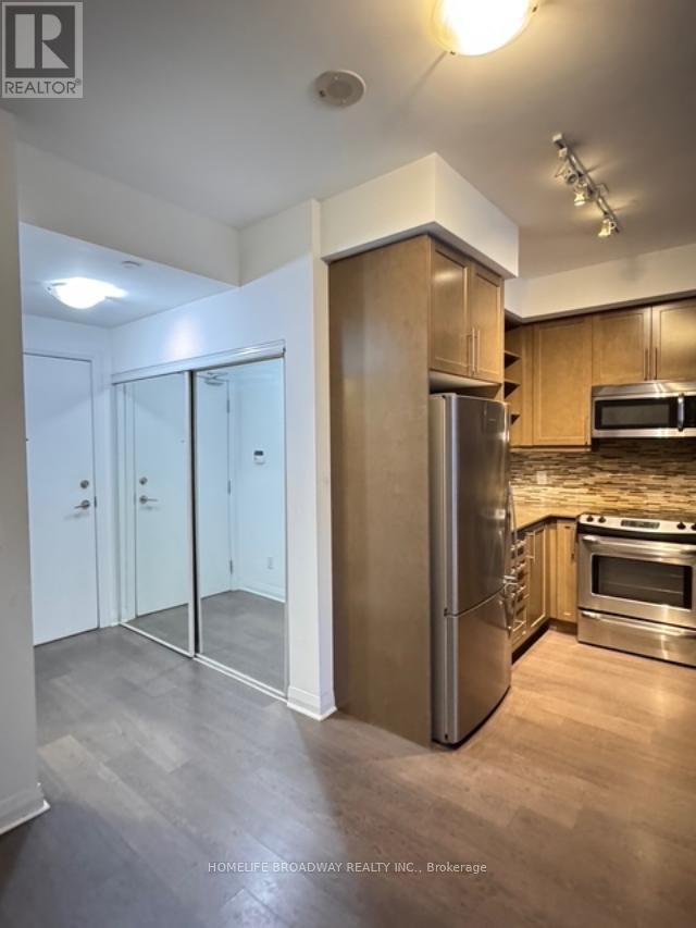 1207 - 55 Oneida Crescent, Richmond Hill, Ontario L4B 0B3 - Photo 7 - N12503326