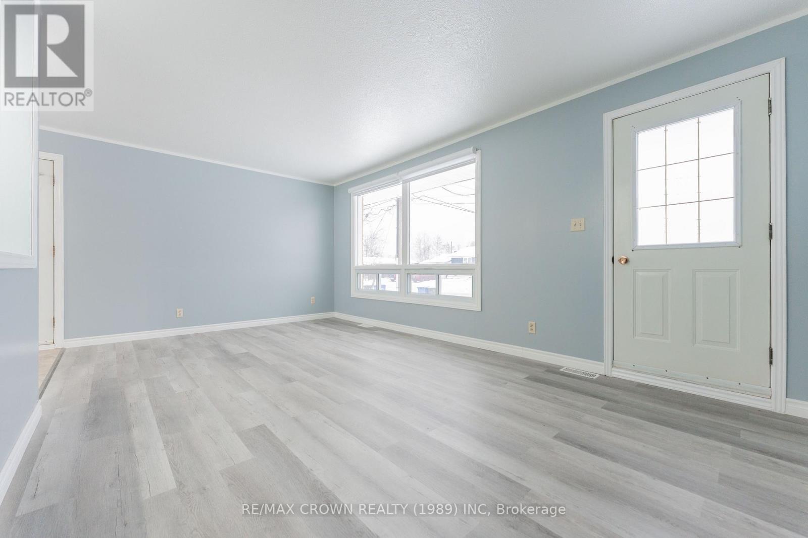 5 Brown Crescent, Kapuskasing, Ontario  P5N 2P6 - Photo 11 - T12590676