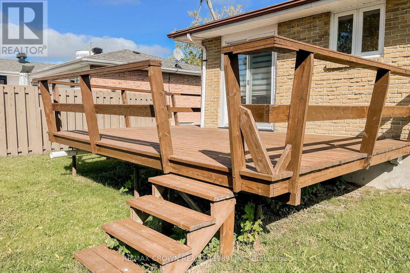 5 Brown Crescent, Kapuskasing, Ontario  P5N 2P6 - Photo 3 - T12590676