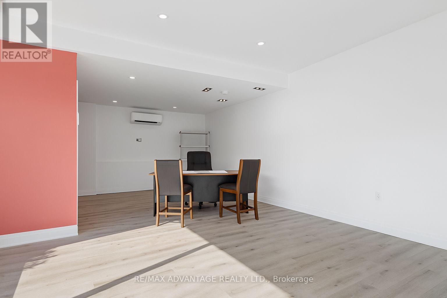 204 Carlow Road, Central Elgin, Ontario  N5L 1C5 - Photo 12 - X12590798