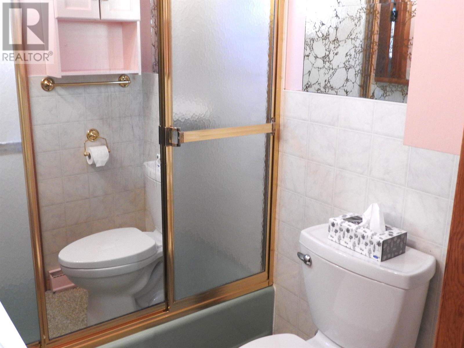 17 Penfold St, Thunder Bay, Ontario  P7A 3J6 - Photo 22 - TB253537