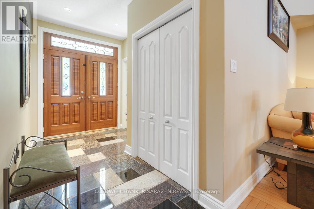 5 Escade Drive, Ottawa, Ontario  K2G 6R9 - Photo 4 - X12590814