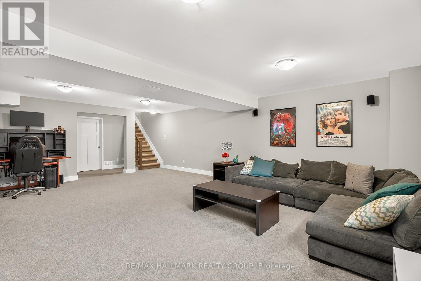 332 Gracewood Crescent, Ottawa, Ontario  K1T 0J7 - Photo 44 - X12590844