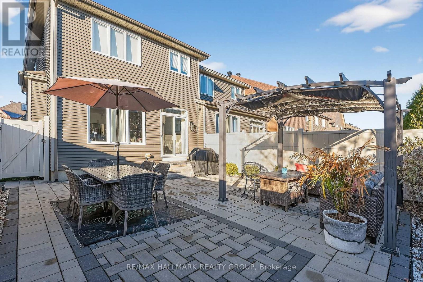 332 Gracewood Crescent, Ottawa, Ontario  K1T 0J7 - Photo 46 - X12590844