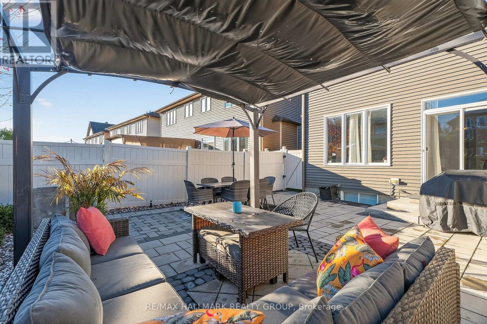 332 Gracewood Crescent, Ottawa, Ontario  K1T 0J7 - Photo 47 - X12590844