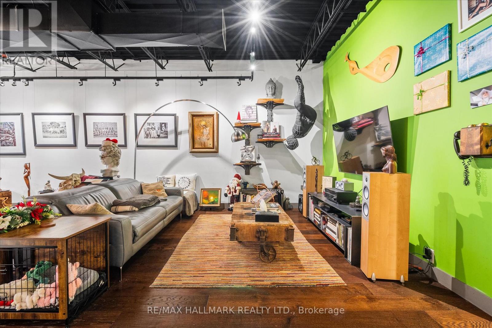 2400 St. Clair Avenue W, Toronto, Ontario  M6N 1L1 - Photo 8 - W12590550