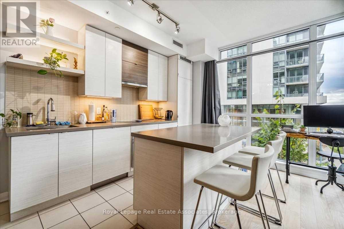 B315 - 60 Annie Craig Drive, Toronto (Mimico), Ontario  M8V 0C5 - Photo 22 - W12590554