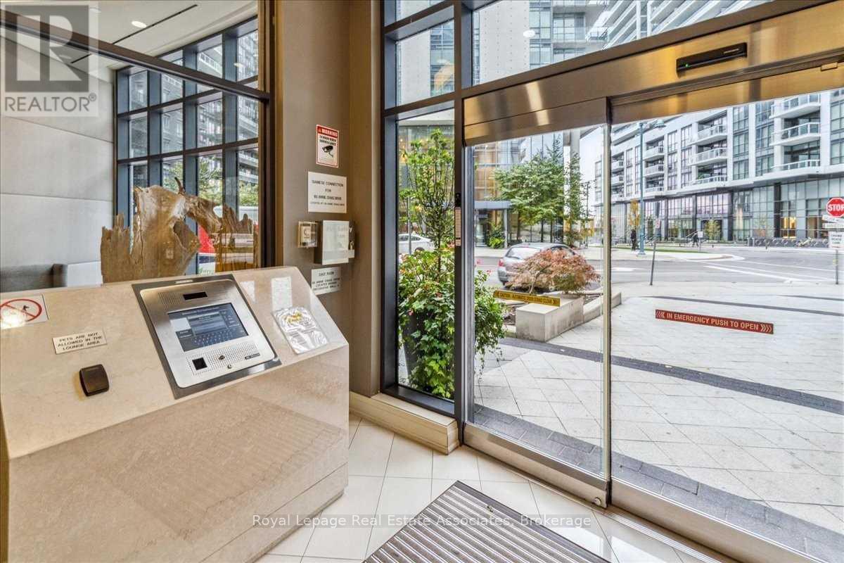 B315 - 60 Annie Craig Drive, Toronto (Mimico), Ontario  M8V 0C5 - Photo 5 - W12590554