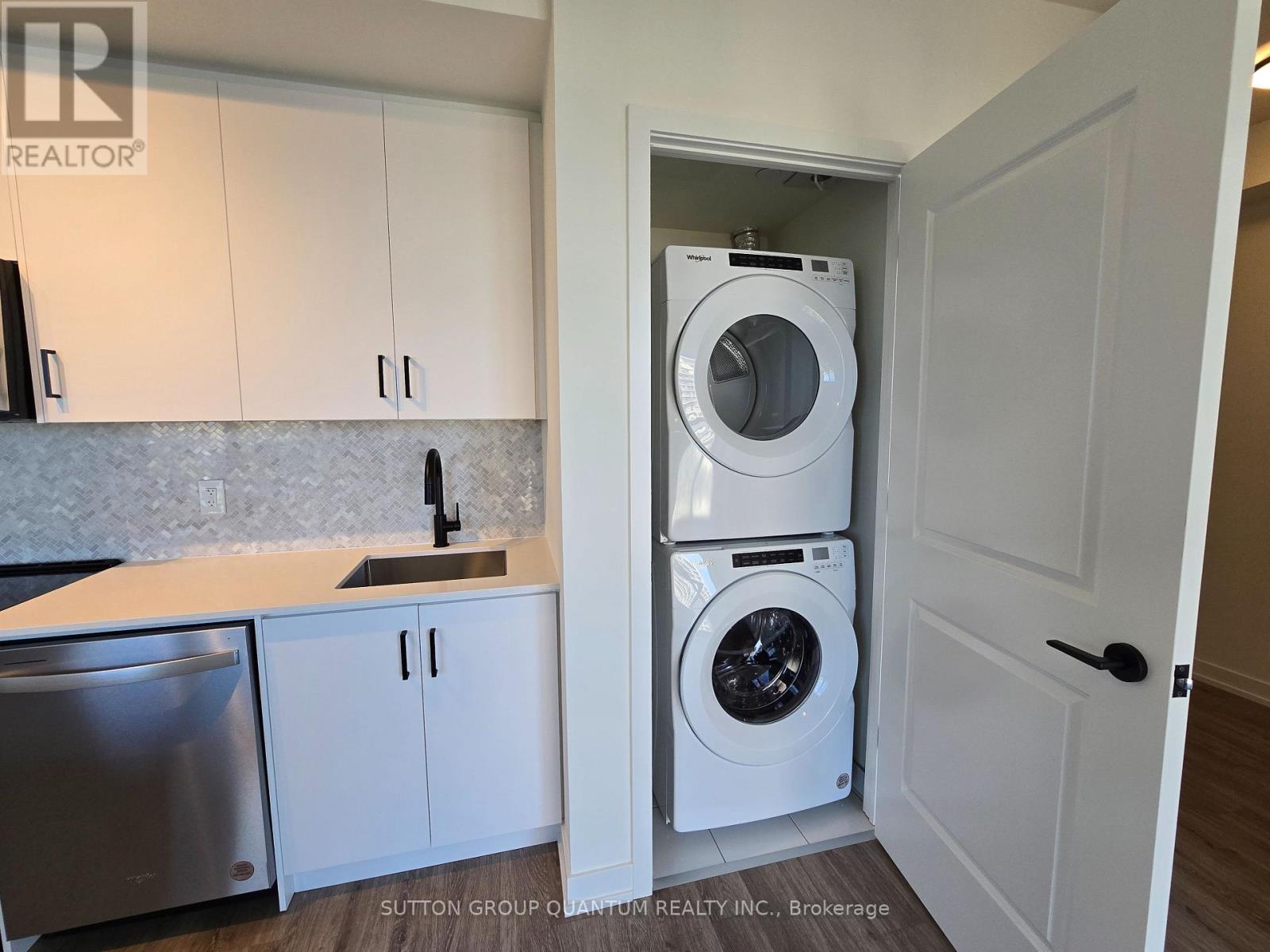 1003 - 335 Wheat Boom Drive, Oakville, Ontario  L6H 7Y1 - Photo 14 - W12590594