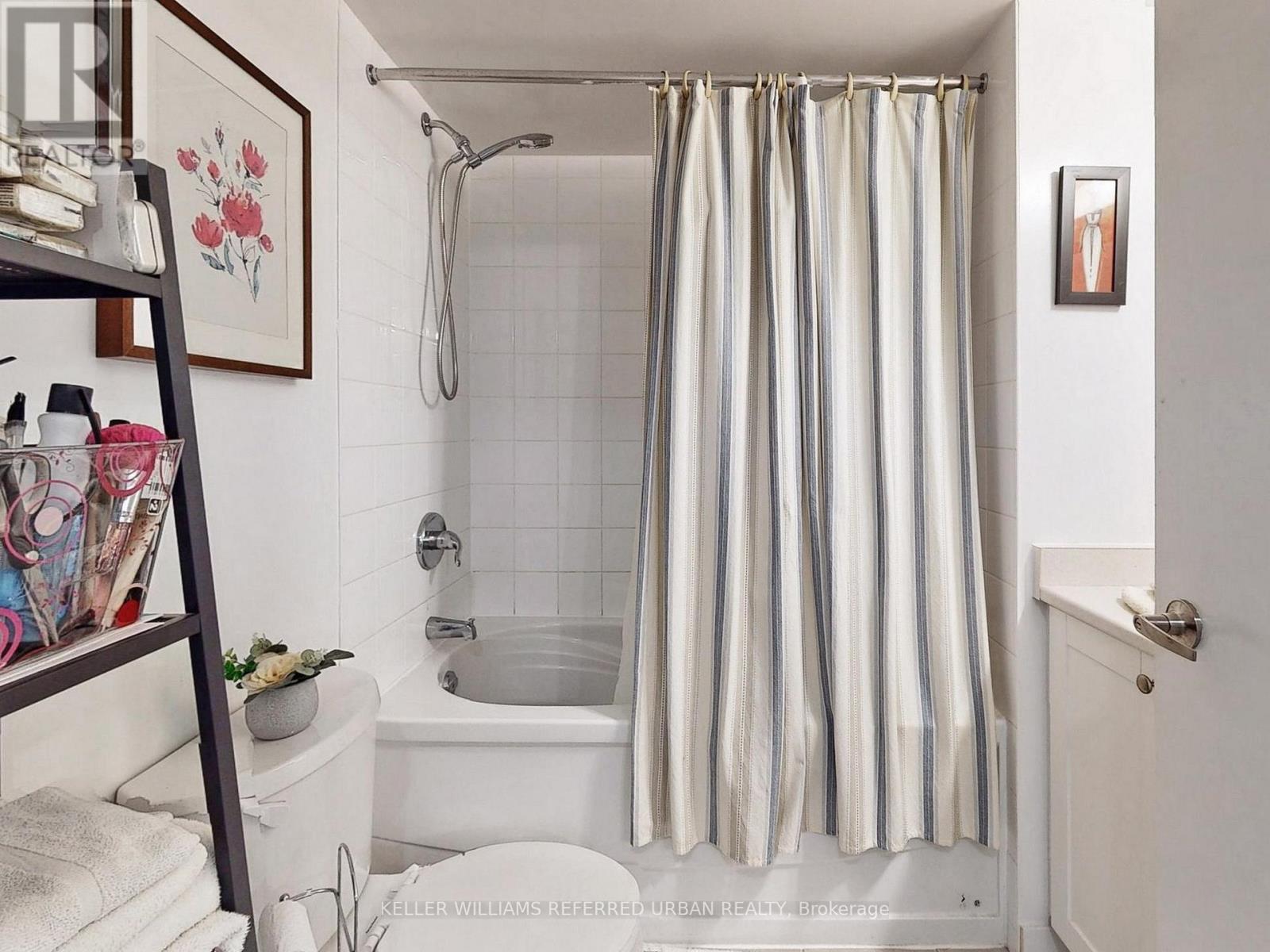 1010 - 816 Lansdowne Avenue, Toronto, Ontario  M6H 4K6 - Photo 12 - W12590616