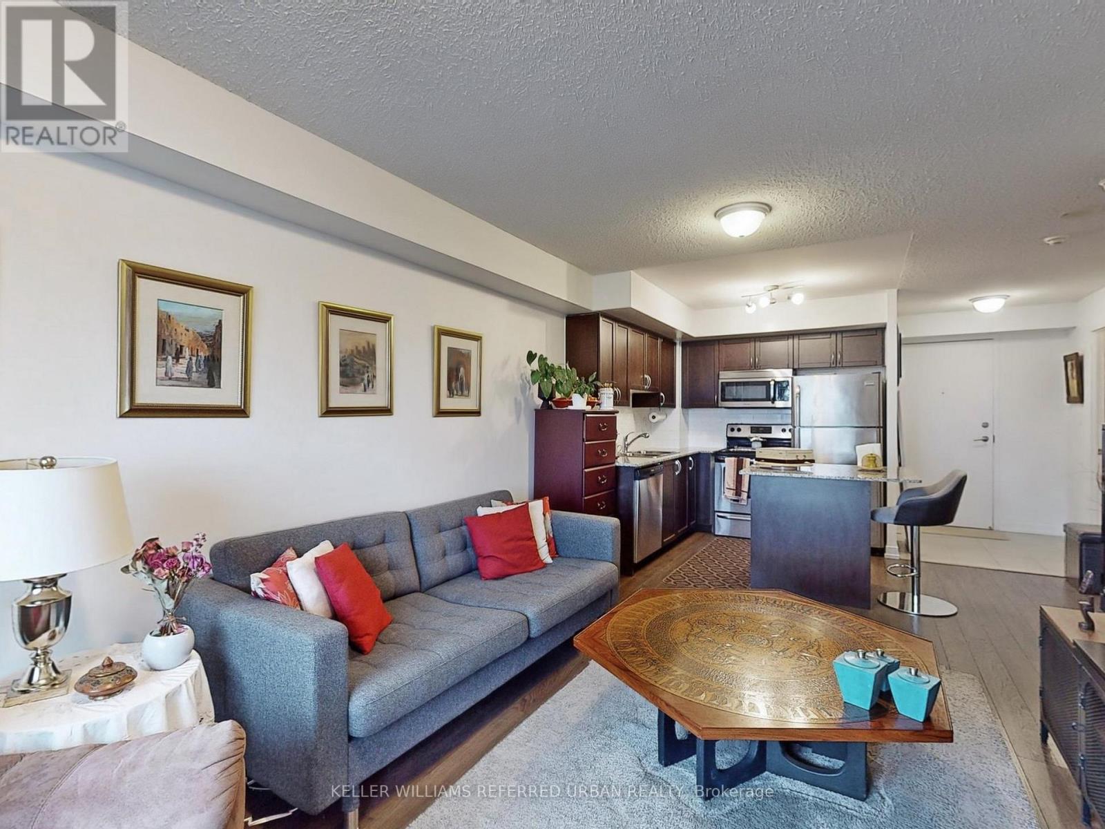 1010 - 816 Lansdowne Avenue, Toronto, Ontario  M6H 4K6 - Photo 3 - W12590616