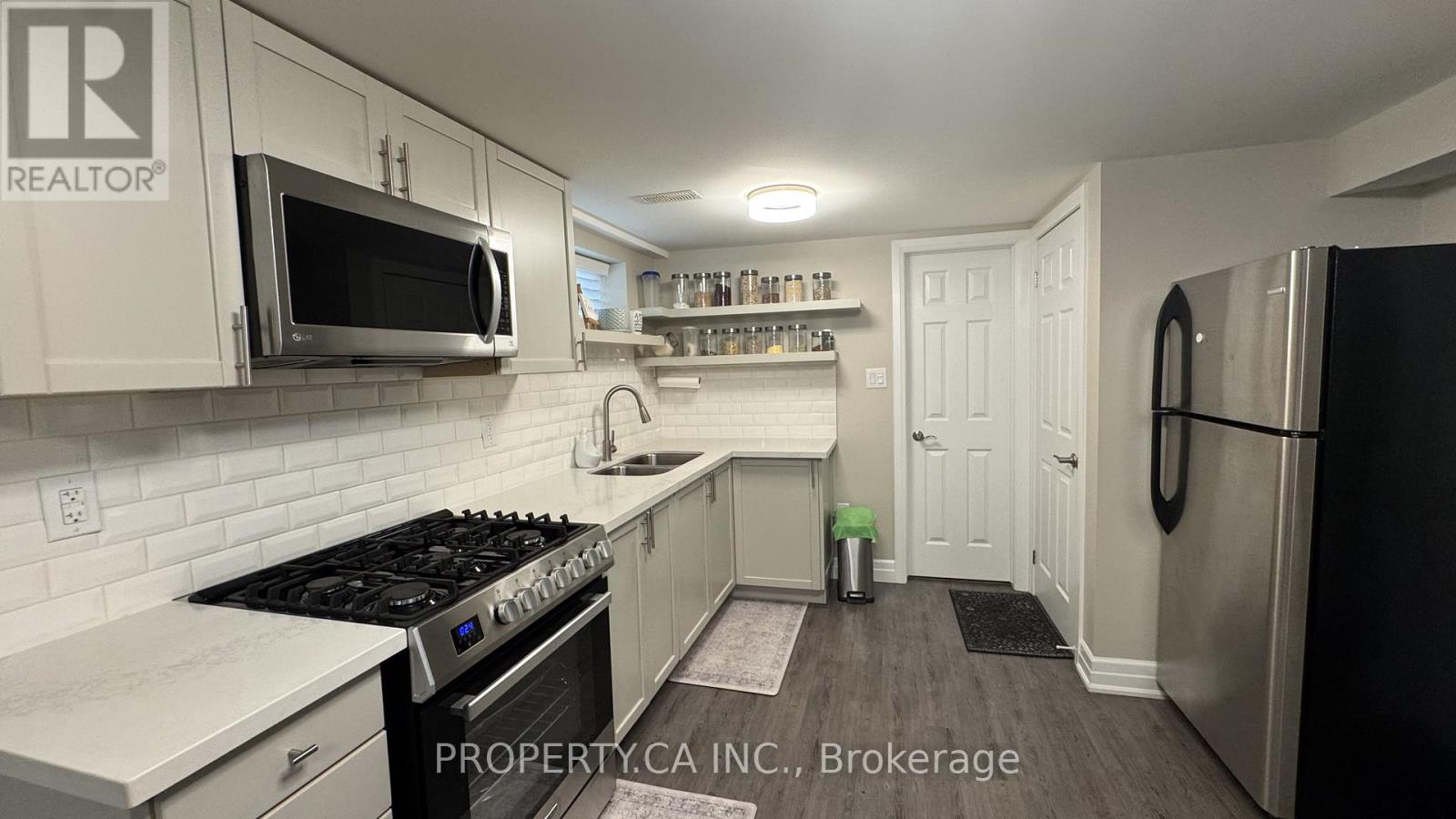 Lower - 78 Lexington Avenue, Toronto, Ontario  M9V 2Z2 - Photo 3 - W12590618