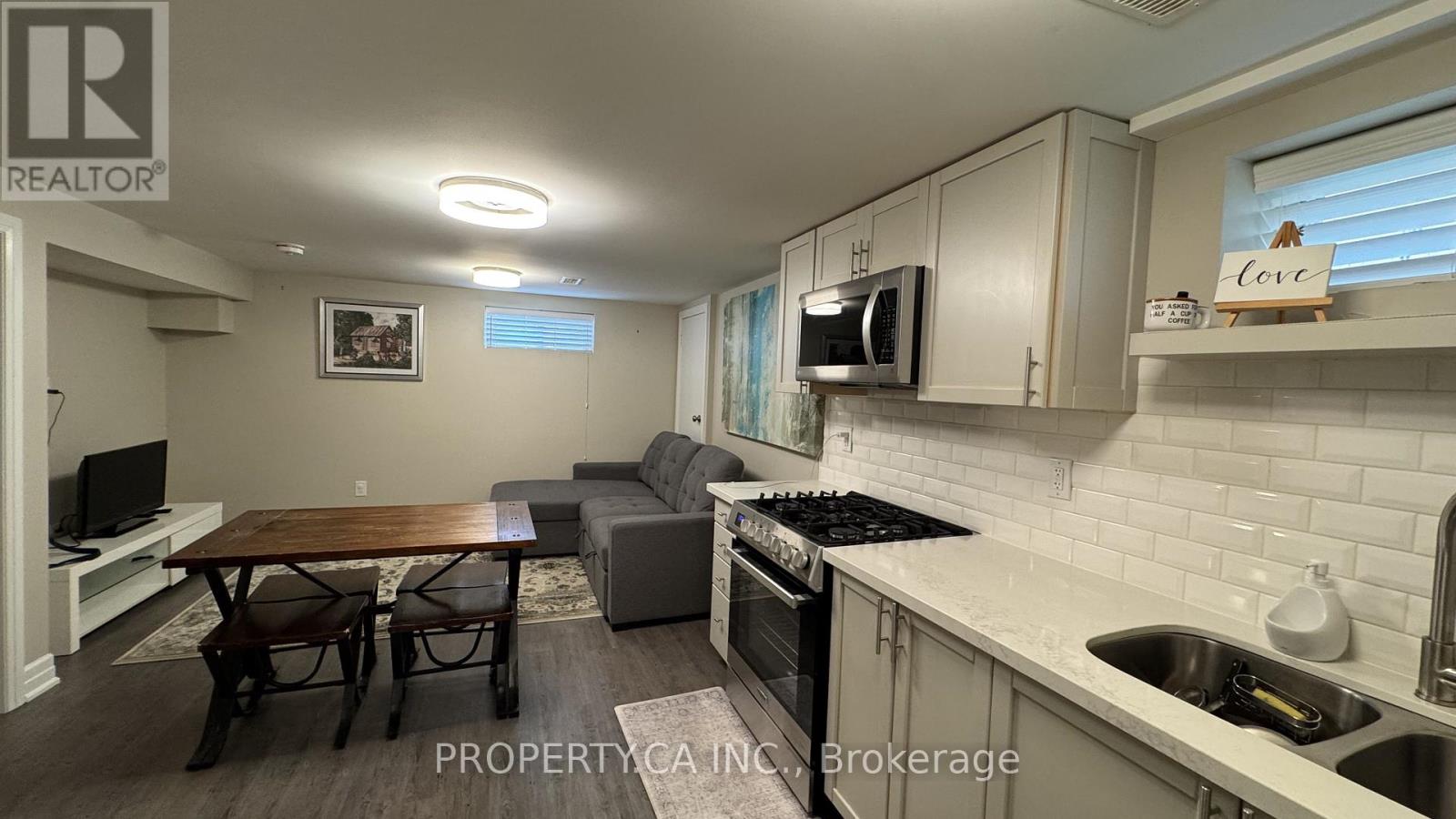 Lower - 78 Lexington Avenue, Toronto, Ontario  M9V 2Z2 - Photo 4 - W12590618