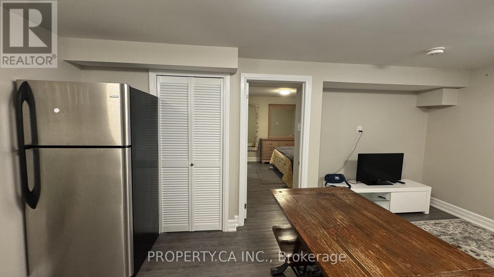 Lower - 78 Lexington Avenue, Toronto, Ontario  M9V 2Z2 - Photo 6 - W12590618