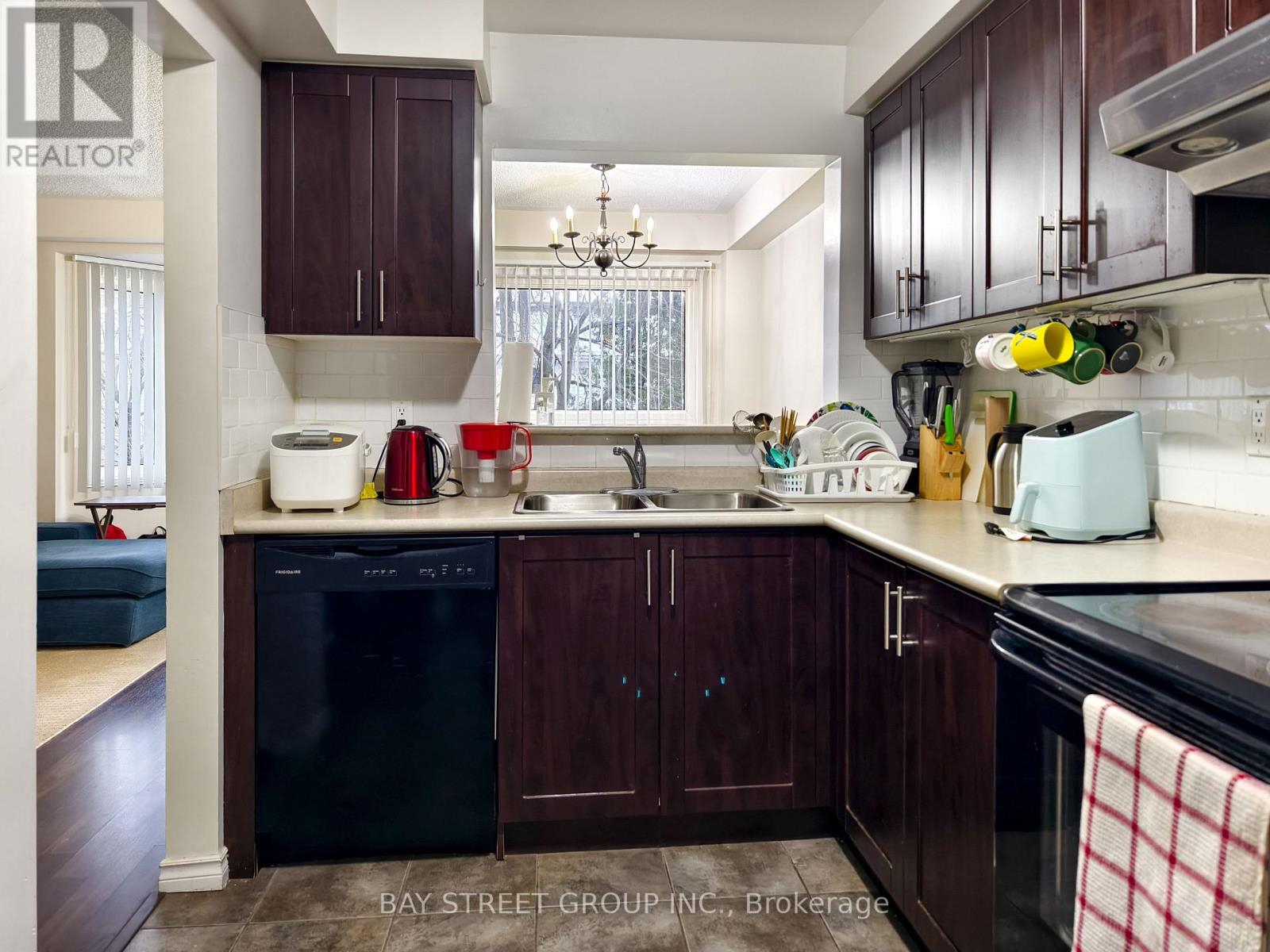 39 - 4600 Kimbermount Avenue, Mississauga, Ontario  L5M 6Z5 - Photo 5 - W12590624